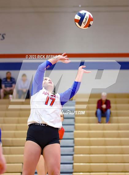 Thumbnail 2 in Oak Ridge vs Grand Oaks photogallery.