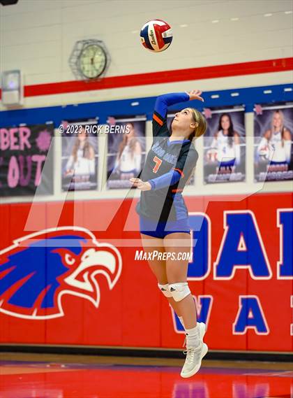 Thumbnail 1 in Oak Ridge vs Grand Oaks photogallery.