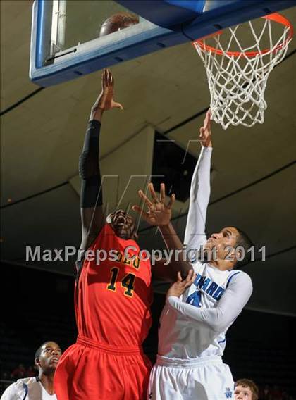 Thumbnail 2 in Windward vs. Orange Lutheran (CIF SS 4AA Final) photogallery.