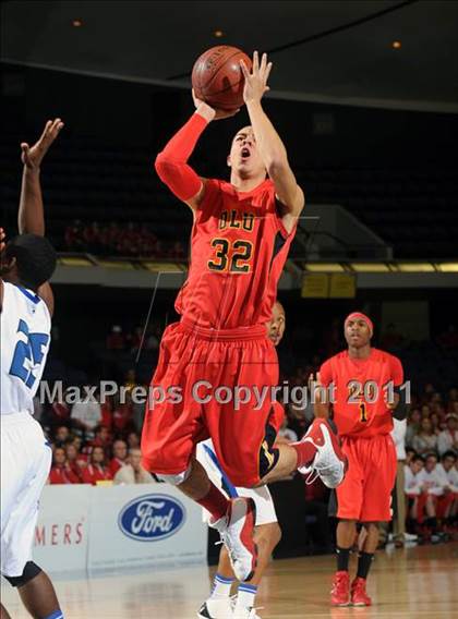 Thumbnail 2 in Windward vs. Orange Lutheran (CIF SS 4AA Final) photogallery.