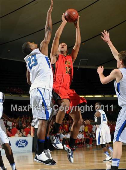 Thumbnail 1 in Windward vs. Orange Lutheran (CIF SS 4AA Final) photogallery.