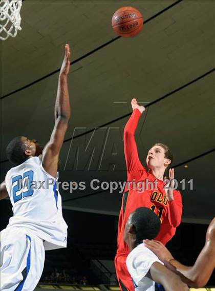 Thumbnail 1 in Windward vs. Orange Lutheran (CIF SS 4AA Final) photogallery.