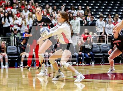 Thumbnail 1 in Lorena vs. Gunter (UIL Volleyball 3A Semi-Finals)  photogallery.