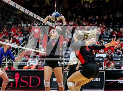 Thumbnail 2 in Lorena vs. Gunter (UIL Volleyball 3A Semi-Finals)  photogallery.