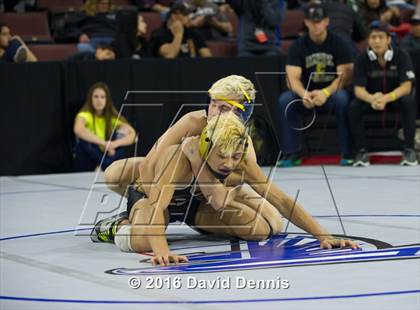 Thumbnail 2 in CIF State Boys Wrestling Championships (Round 2) photogallery.