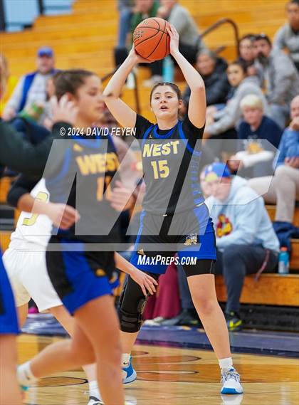 Thumbnail 2 in New Berlin West @ Kettle Moraine photogallery.