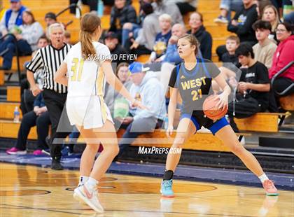Thumbnail 3 in New Berlin West @ Kettle Moraine photogallery.