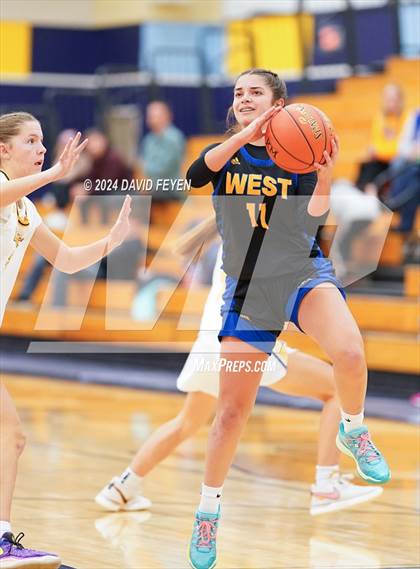 Thumbnail 3 in New Berlin West @ Kettle Moraine photogallery.