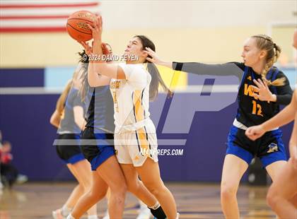 Thumbnail 3 in New Berlin West @ Kettle Moraine photogallery.