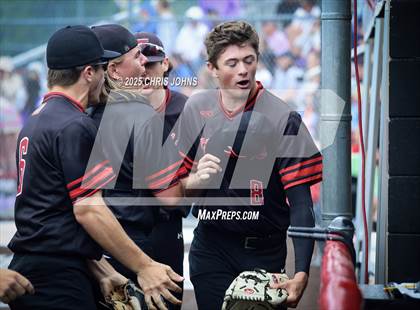 Thumbnail 1 in Mascoutah vs Triad (IHSA 3A Sectional) photogallery.