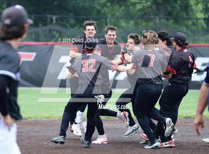 Thumbnail 1 in Mascoutah vs Triad (IHSA 3A Sectional) photogallery.