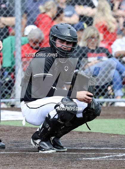Thumbnail 3 in Mascoutah vs Triad (IHSA 3A Sectional) photogallery.