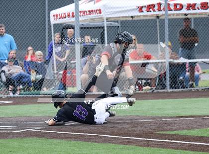 Thumbnail 1 in Mascoutah vs Triad (IHSA 3A Sectional) photogallery.