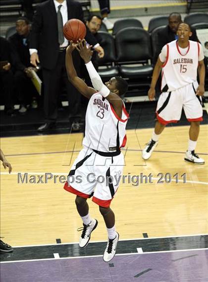 Thumbnail 1 in Salesian vs. Windward (CIF State D4 Final) photogallery.