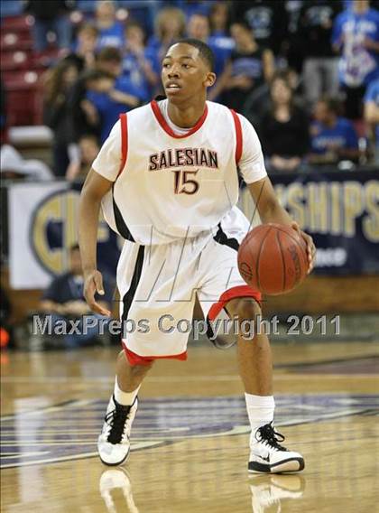 Thumbnail 2 in Salesian vs. Windward (CIF State D4 Final) photogallery.