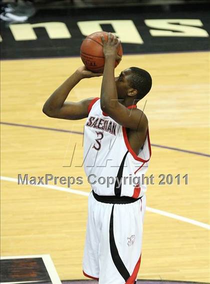 Thumbnail 1 in Salesian vs. Windward (CIF State D4 Final) photogallery.