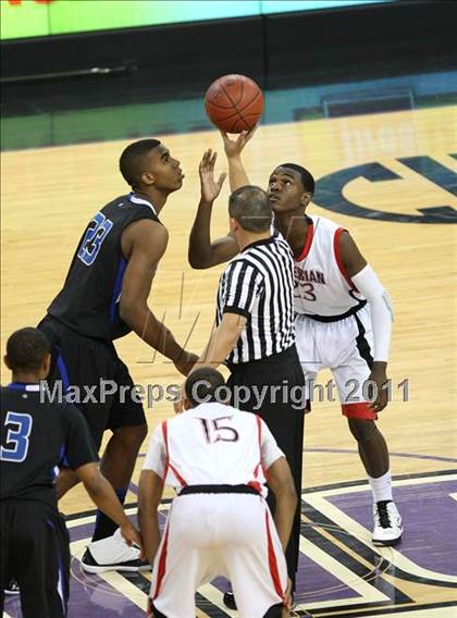 Thumbnail 1 in Salesian vs. Windward (CIF State D4 Final) photogallery.