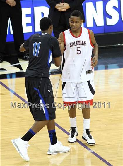 Thumbnail 1 in Salesian vs. Windward (CIF State D4 Final) photogallery.