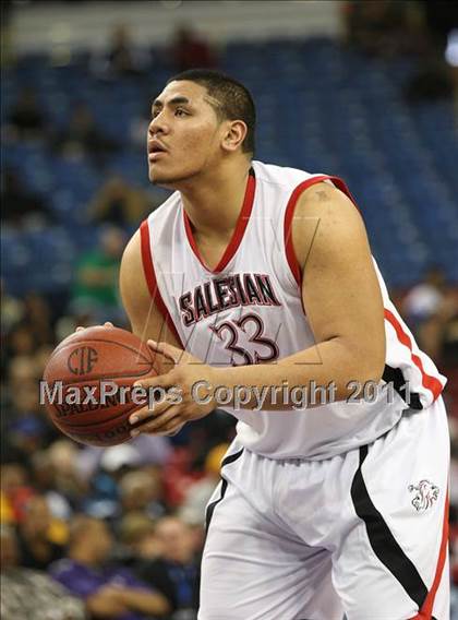 Thumbnail 1 in Salesian vs. Windward (CIF State D4 Final) photogallery.