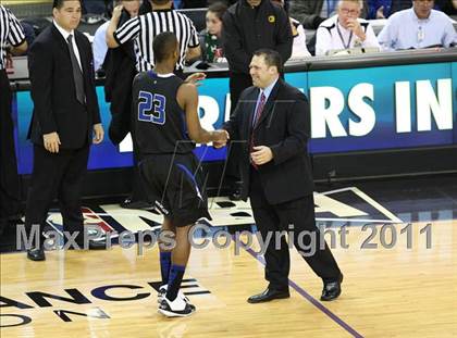 Thumbnail 3 in Salesian vs. Windward (CIF State D4 Final) photogallery.