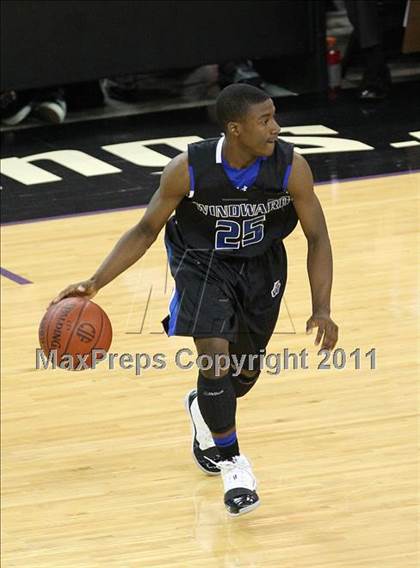 Thumbnail 1 in Salesian vs. Windward (CIF State D4 Final) photogallery.