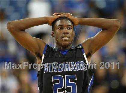 Thumbnail 3 in Salesian vs. Windward (CIF State D4 Final) photogallery.