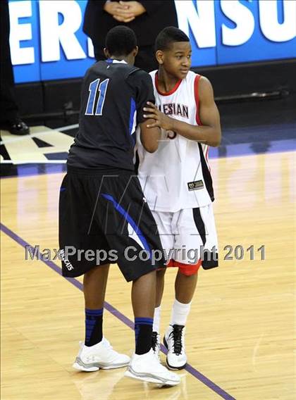 Thumbnail 2 in Salesian vs. Windward (CIF State D4 Final) photogallery.