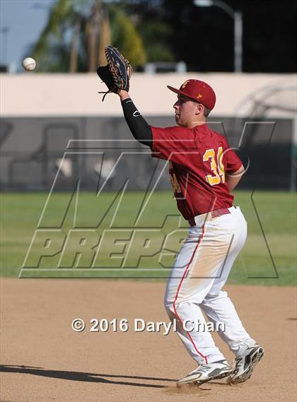 Thumbnail 2 in Arcadia vs. Burbank photogallery.