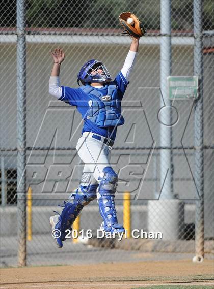 Thumbnail 3 in Arcadia vs. Burbank photogallery.