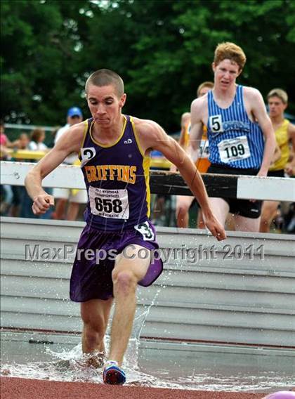 Thumbnail 3 in NYSPHSAA Track & Field Championships (Boys Events - Day 2) photogallery.
