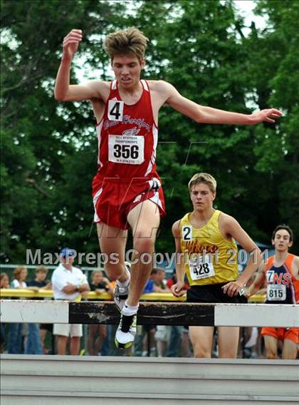 Thumbnail 3 in NYSPHSAA Track & Field Championships (Boys Events - Day 2) photogallery.