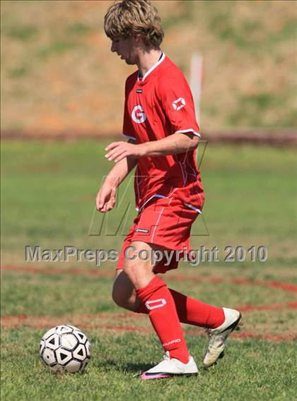 Thumbnail 2 in Knoxville Catholic vs Germantown (Bearden Invitational) photogallery.