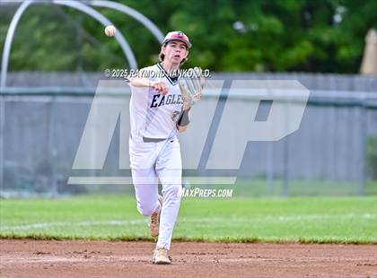 Thumbnail 3 in Connersville vs. Delta (IHSAA 3A Section 24 Round 1) photogallery.