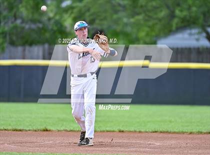 Thumbnail 1 in Connersville vs. Delta (IHSAA 3A Section 24 Round 1) photogallery.