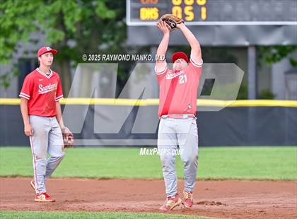 Thumbnail 1 in Connersville vs. Delta (IHSAA 3A Section 24 Round 1) photogallery.