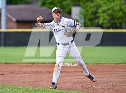 Thumbnail 3 in Connersville vs. Delta (IHSAA 3A Section 24 Round 1) photogallery.