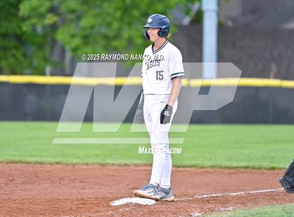 Thumbnail 2 in Connersville vs. Delta (IHSAA 3A Section 24 Round 1) photogallery.