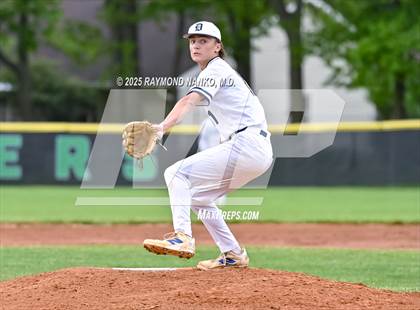 Thumbnail 1 in Connersville vs. Delta (IHSAA 3A Section 24 Round 1) photogallery.