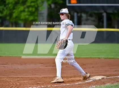 Thumbnail 3 in Connersville vs. Delta (IHSAA 3A Section 24 Round 1) photogallery.