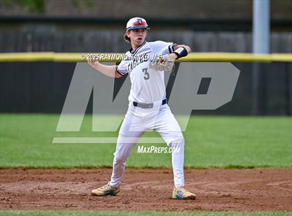 Thumbnail 2 in Connersville vs. Delta (IHSAA 3A Section 24 Round 1) photogallery.