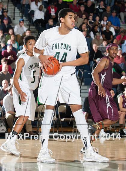 Thumbnail 3 in St. Joseph vs St. Peter's Prep (NJSIAA Non-Public A Final) photogallery.