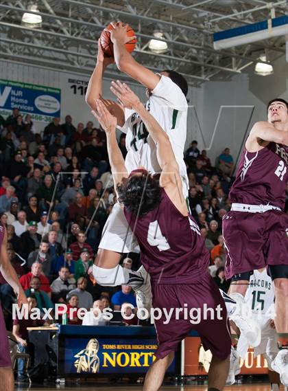 Thumbnail 3 in St. Joseph vs St. Peter's Prep (NJSIAA Non-Public A Final) photogallery.