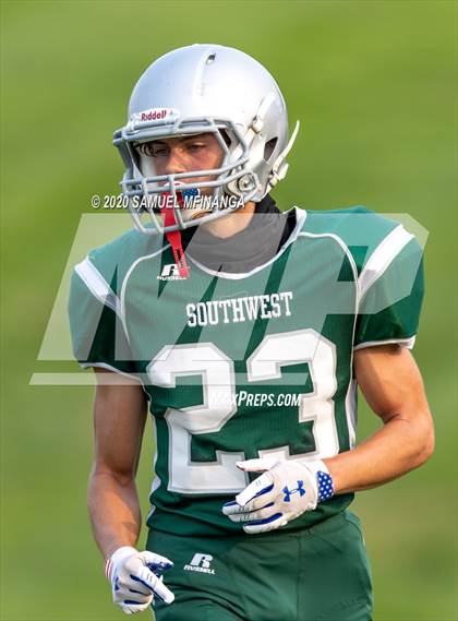 Thumbnail 3 in FR: Lincoln Southwest @ Lincoln East photogallery.