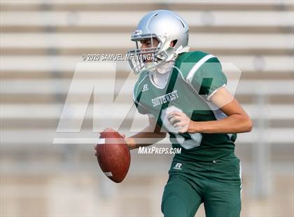 Thumbnail 3 in FR: Lincoln Southwest @ Lincoln East photogallery.