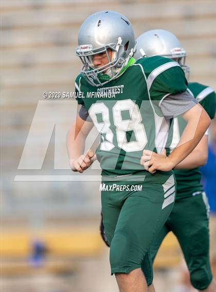 Thumbnail 1 in FR: Lincoln Southwest @ Lincoln East photogallery.