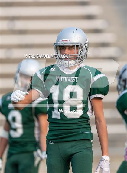 Thumbnail 3 in FR: Lincoln Southwest @ Lincoln East photogallery.