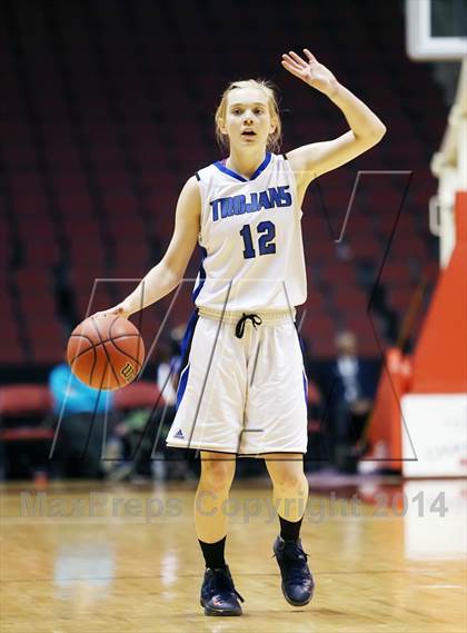 Thumbnail 2 in Valley Christian vs. Fountain Hills (AIA D3 Final) photogallery.