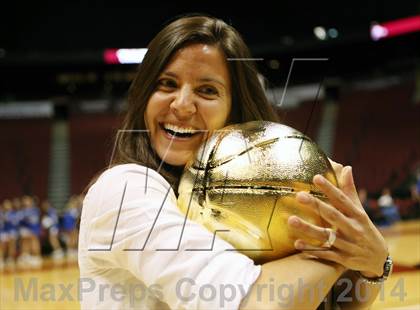 Thumbnail 1 in Valley Christian vs. Fountain Hills (AIA D3 Final) photogallery.