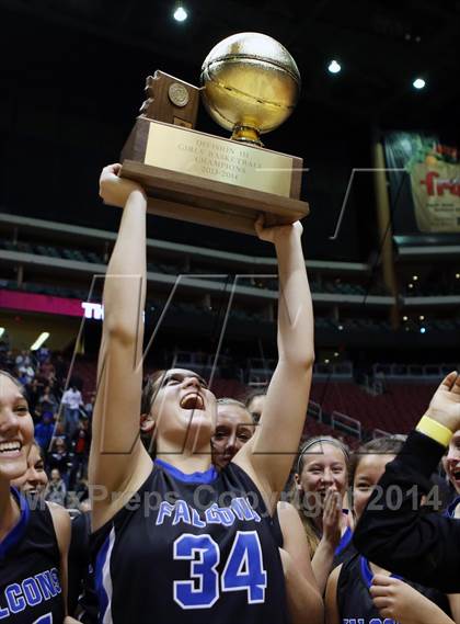 Thumbnail 3 in Valley Christian vs. Fountain Hills (AIA D3 Final) photogallery.