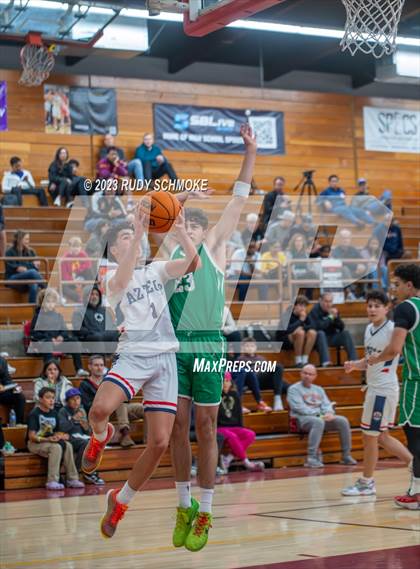 Thumbnail 3 in Montgomery vs. St. Mary's (Torrey Pines Holiday Classic) photogallery.
